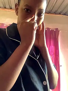 Pretty Beauty online show from November 7, 2025, 7:08 am