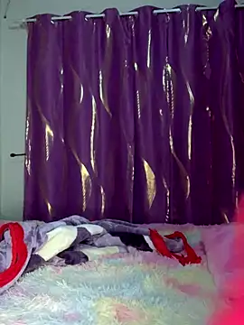 Pretty Beauty online show from November 7, 2025, 9:26 pm