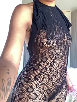 Pretty Beauty online show from November 9, 2025, 8:23 am