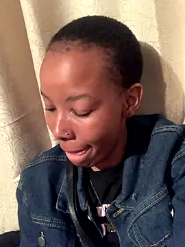 Pretty Beauty online show from November 14, 2025, 11:13 pm