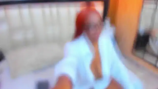 JanneCooper online show from February 11, 2026, 7:41 pm