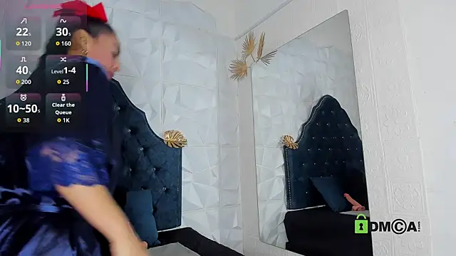 Snapshot of _mia_milf_ chatting on October 4, 2025, 3:48 am mia milf online show from October 4, 2025, 3:48 am