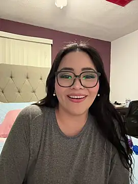 MyHoneyFrida online show from November 28, 2025, 4:59 am