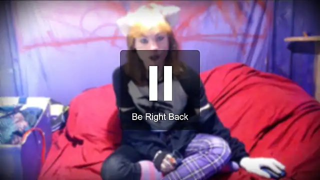 Snapshot of SparkyFerret chatting on October 16, 2025, 10:22 pm SparkyFerret online show from October 16, 2025, 10:22 pm