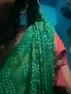 Snapshot of Hema4545 chatting on September 28, 2025, 10:09 am Hema4545 online show from September 28, 2025, 10:09 am