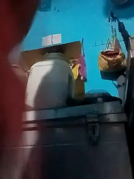 Snapshot of Hema4545 chatting on September 29, 2025, 3:39 pm Hema4545 online show from September 29, 2025, 3:39 pm