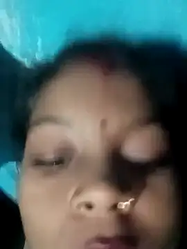 Snapshot of Hema4545 chatting on October 5, 2025, 3:43 pm Hema4545 online show from October 5, 2025, 3:43 pm