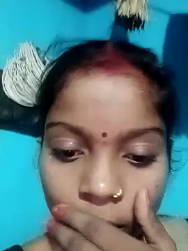 Snapshot of Hema4545 chatting on October 9, 2025, 12:03 pm Hema4545 online show from October 9, 2025, 12:03 pm