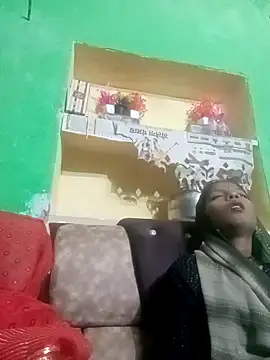 Snapshot of Hema4545 chatting on October 10, 2025, 7:13 pm Hema4545 online show from October 10, 2025, 7:13 pm