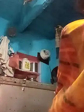 Snapshot of Hema4545 chatting on November 6, 2025, 5:30 am Hema4545 online show from November 6, 2025, 5:30 am