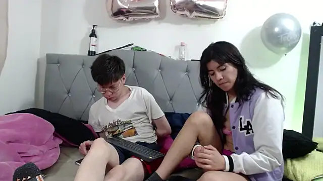 MAYTE  RICK online show from October 18, 2025, 7:31 am