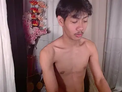 Snapshot of fucking_hot2 chatting on February 8, 2026, 6:22 pm fucking hot2 online show from February 8, 2026, 6:22 pm