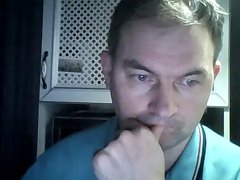 SummerArthur online show from October 7, 2025, 7:33 pm