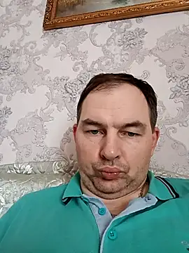 SummerArthur online show from October 11, 2025, 8:57 am