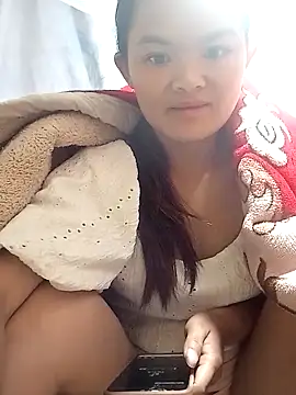 xinhxinhcute online show from October 27, 2025, 9:41 pm