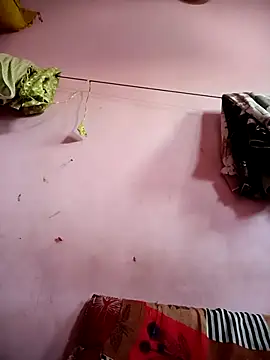 Snapshot of Hot_Mayra_ chatting on October 16, 2025, 5:41 am Hot Mayra online show from October 16, 2025, 5:41 am