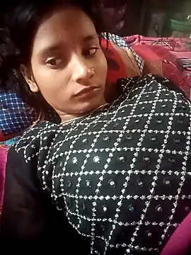 Snapshot of Hot_Mayra_ chatting on November 13, 2025, 4:44 am Hot Mayra online show from November 13, 2025, 4:44 am