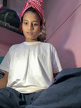 Hot Mayra  online show from December 19, 2025, 10:00 am