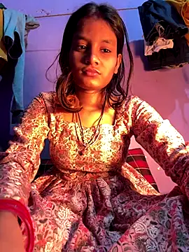 Hot Mayra  online show from January 8, 2026, 6:26 am