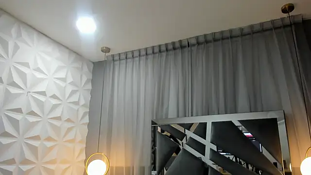 MAGIC TESSA online show from October 15, 2025, 6:41 pm