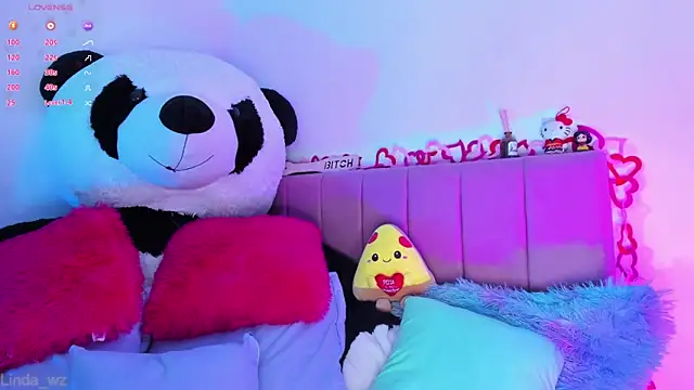 LindaWz  online show from March 13, 2026, 7:37 am