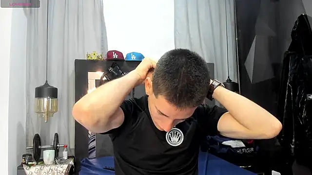 HunterHeat  online show from April 19, 2026, 11:53 am