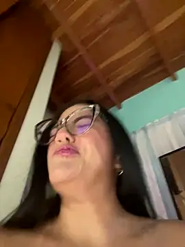 alilith online show from October 15, 2025, 7:14 pm