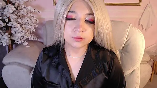 AnaVelvett online show from October 12, 2025, 12:48 pm