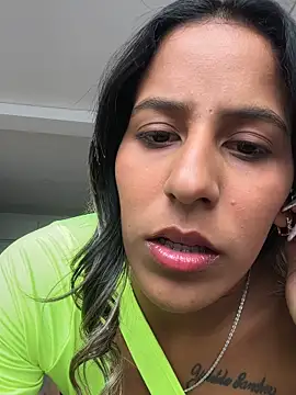 Snapshot of rubi_hott_ chatting on September 19, 2025, 1:56 pm rubi hott online show from September 19, 2025, 1:56 pm