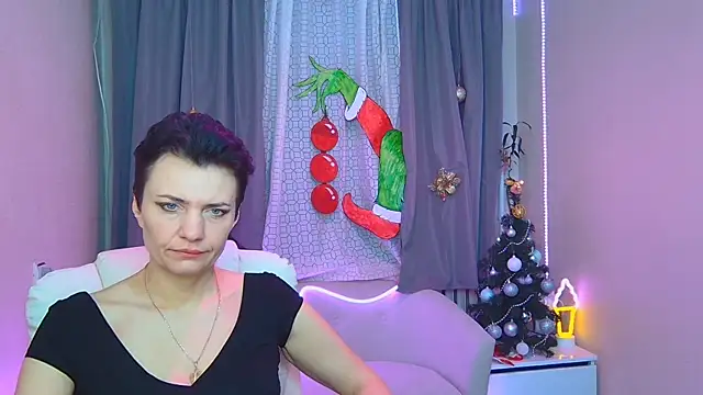 AvaSaturnian online show from January 11, 2026, 7:57 am