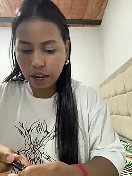 Michluxe 69 online show from January 11, 2026, 11:43 pm