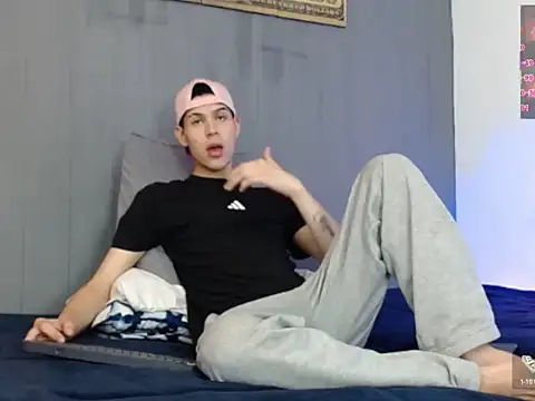 angeloo 666 online show from September 12, 2025, 7:47 pm