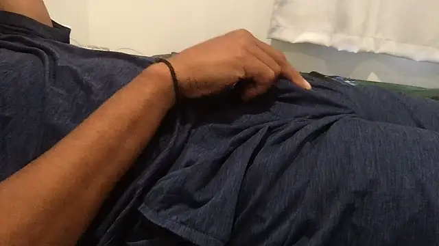 Snapshot of Pomloposho chatting on September 23, 2025, 7:17 pm Pomloposho online show from September 23, 2025, 7:17 pm