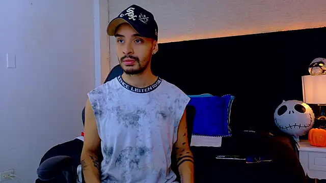 HairyDiamond  online show from October 18, 2025, 12:06 pm