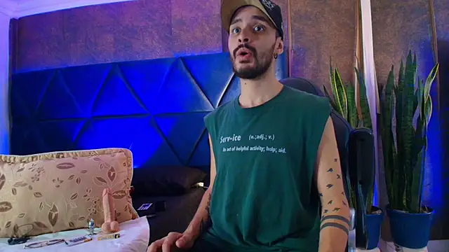 HairyDiamond  online show from November 4, 2025, 7:07 am