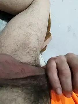 J69sexy online show from November 11, 2025, 5:18 am