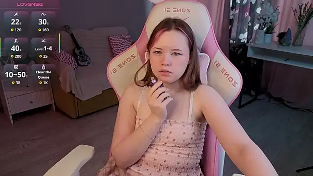 Sweetie Hope online show from October 4, 2025, 7:39 am