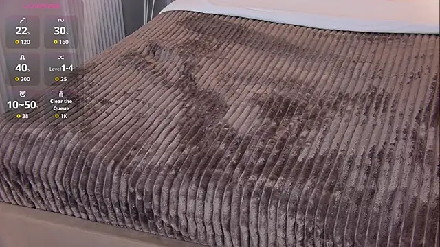 AlisaMyers online show from September 26, 2025, 6:39 am