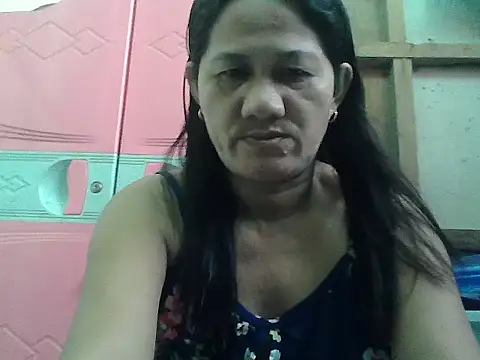 Snapshot of hotmama_063 chatting on September 27, 2025, 4:39 am hotmama 063 online show from September 27, 2025, 4:39 am