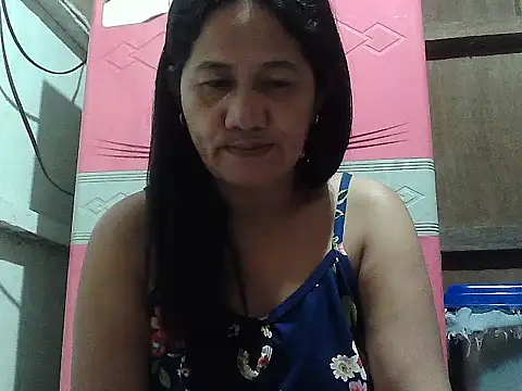 Snapshot of hotmama_063 chatting on September 27, 2025, 8:47 pm hotmama 063 online show from September 27, 2025, 8:47 pm