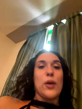 Snapshot of Lamery9696 chatting on October 17, 2025, 7:11 am Lamery9696 online show from October 17, 2025, 7:11 am