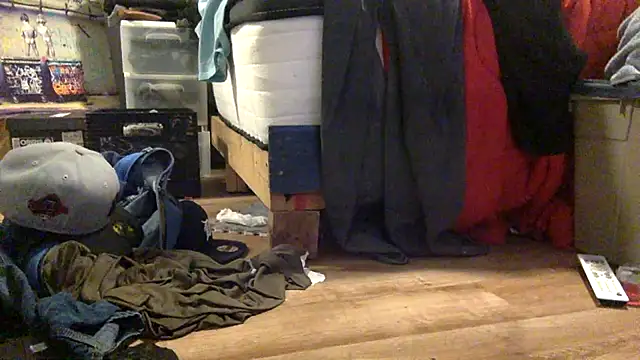 edger4lif3 online show from September 23, 2025, 5:21 am