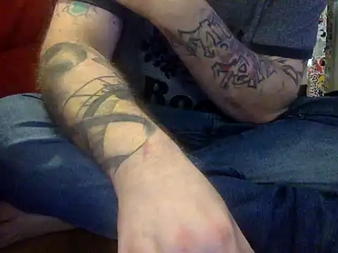 edger4lif3 online show from October 7, 2025, 3:20 pm