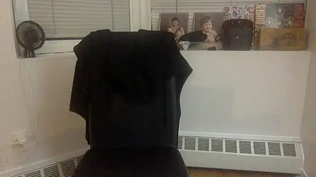 edger4lif3 online show from October 30, 2025, 9:00 am