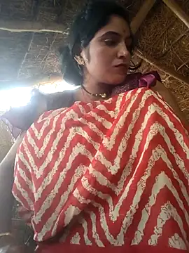 LUCKY cut online show from October 17, 2025, 3:42 am