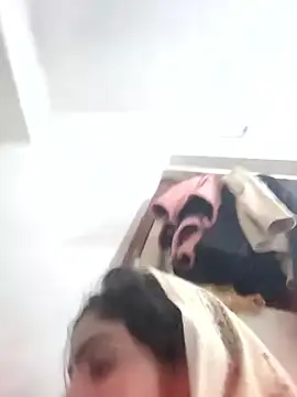 LUCKY cut online show from December 22, 2025, 5:54 pm