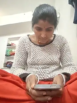 LUCKY cut online show from February 4, 2026, 7:25 am