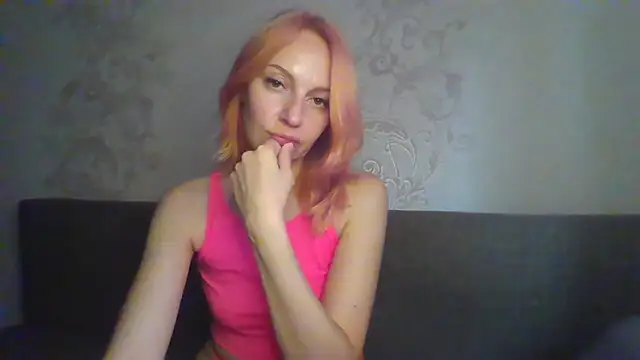 MashaSwan9977 online show from October 8, 2025, 12:03 pm