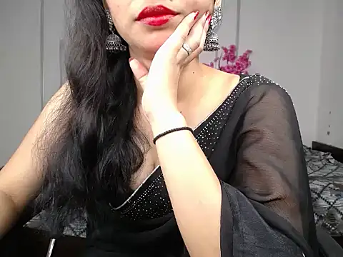 Glowing beauty online show from September 25, 2025, 4:49 am