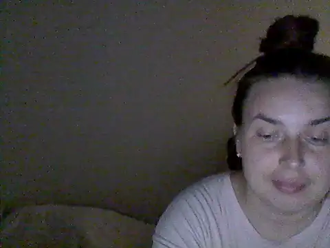 Vexarie online show from November 6, 2025, 8:21 pm